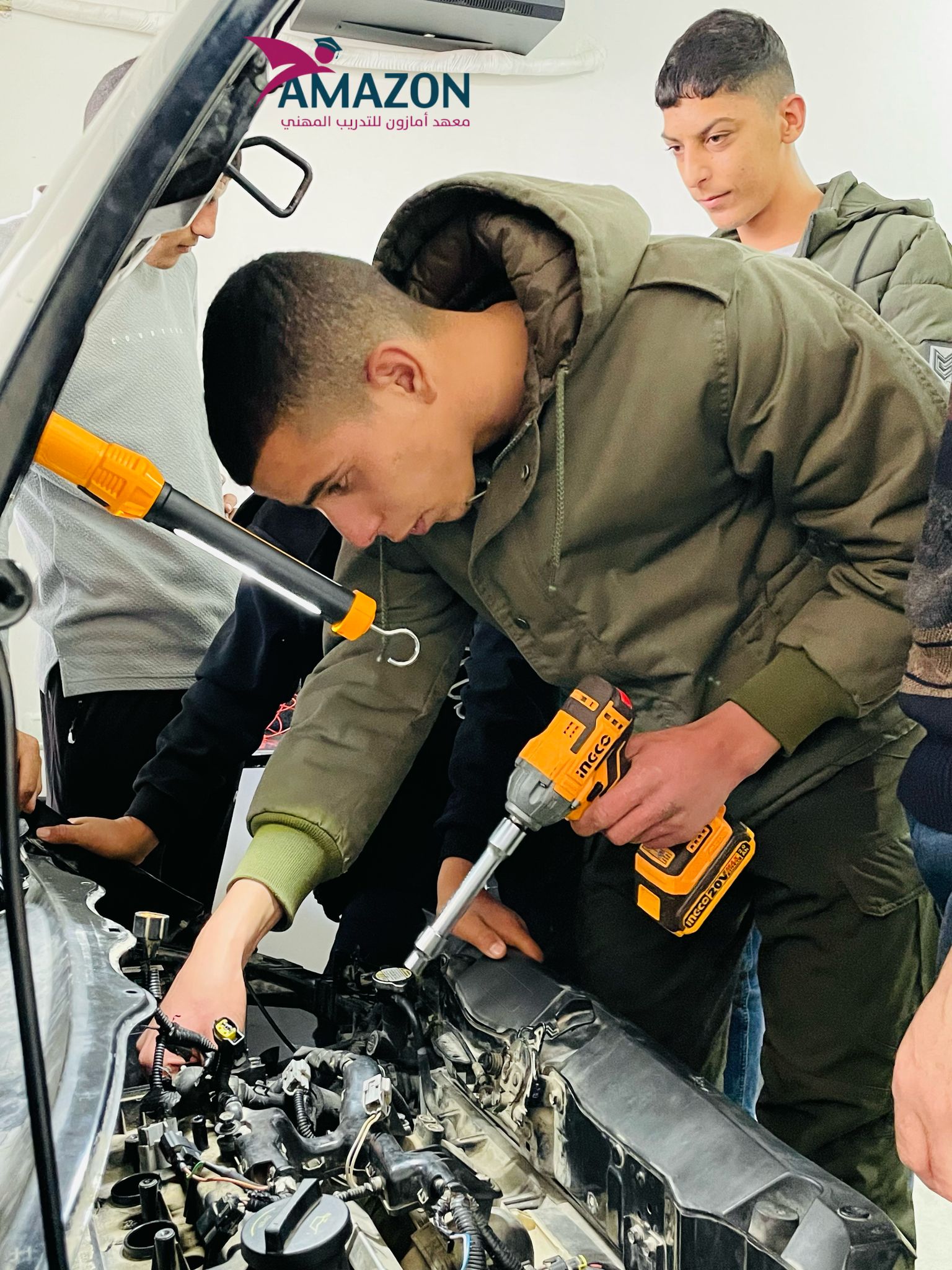  تخصص كهرباء السيارات